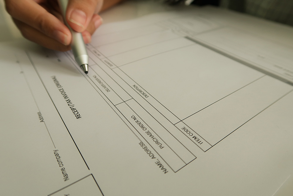 Νέος νόμος 5222/2025: Καταργούνται οι χειρόγραφες αποδείξεις λιανικής