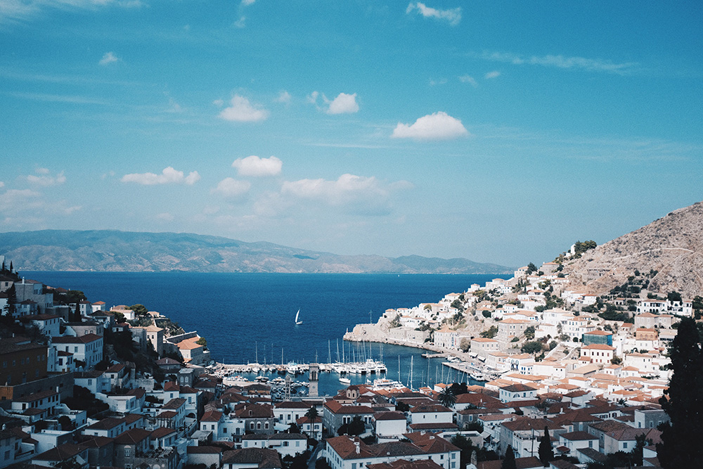 Μείωση Φ.Π.Α. κατά 30% – Σε ποιες περιοχές εφαρμόζεται και τι εξαιρείται